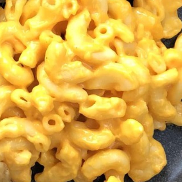 Baked Mac & Cheese.